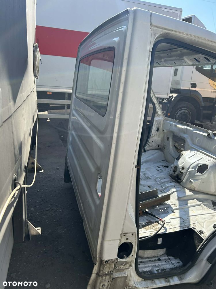 Iveco Daily 14-22 kabina - 10