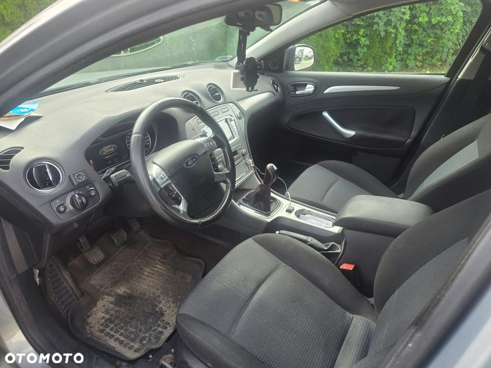 Ford Mondeo - 6