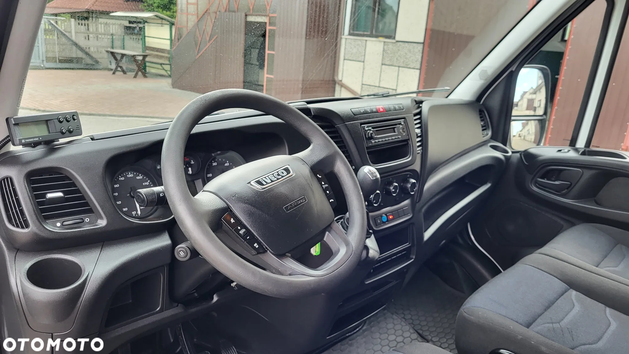 Iveco Daily 50c150 Thermo King 500V /mroźnia-20/dwie przegrody 2xagregat/izoterma/kontener/ - 32