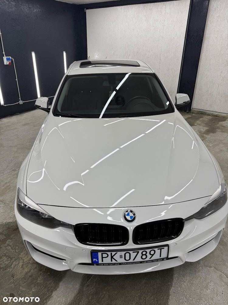 BMW Seria 3 320i - 3