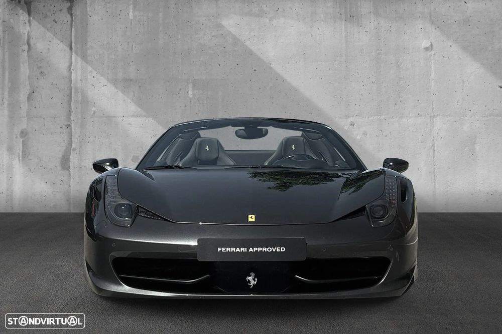 Ferrari 458 Italia Spider - 7