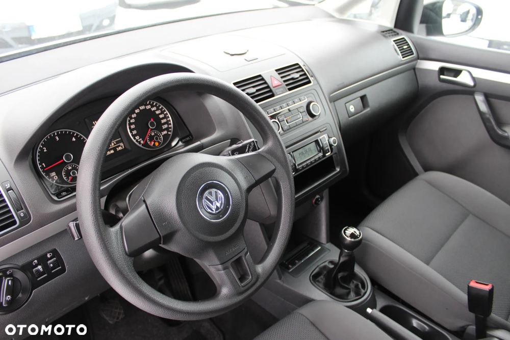 Volkswagen Touran 1.6 TDI DPF BlueMot Trendline - 13