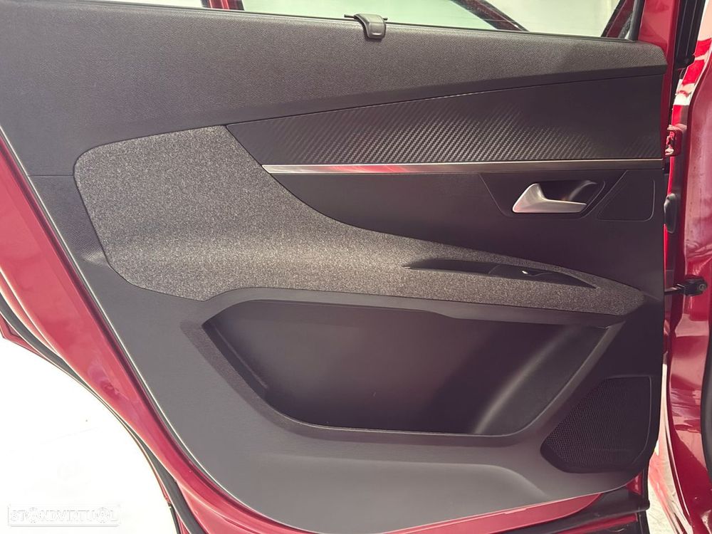 Peugeot 5008 1.5 BlueHDi Allure EAT8 - 19