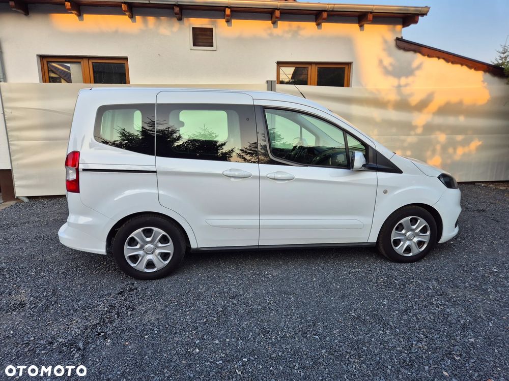 Ford Tourneo Courier 1.5 TDCi Trend - 3