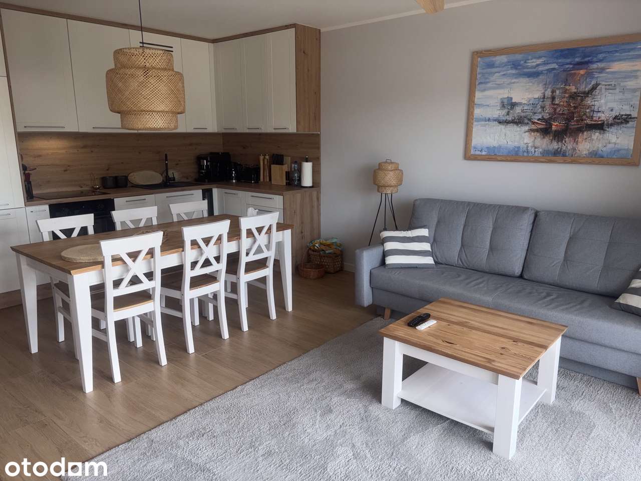 Kompletnie wyposażony apartament z dwoma tarasami i miejscem garażowym
