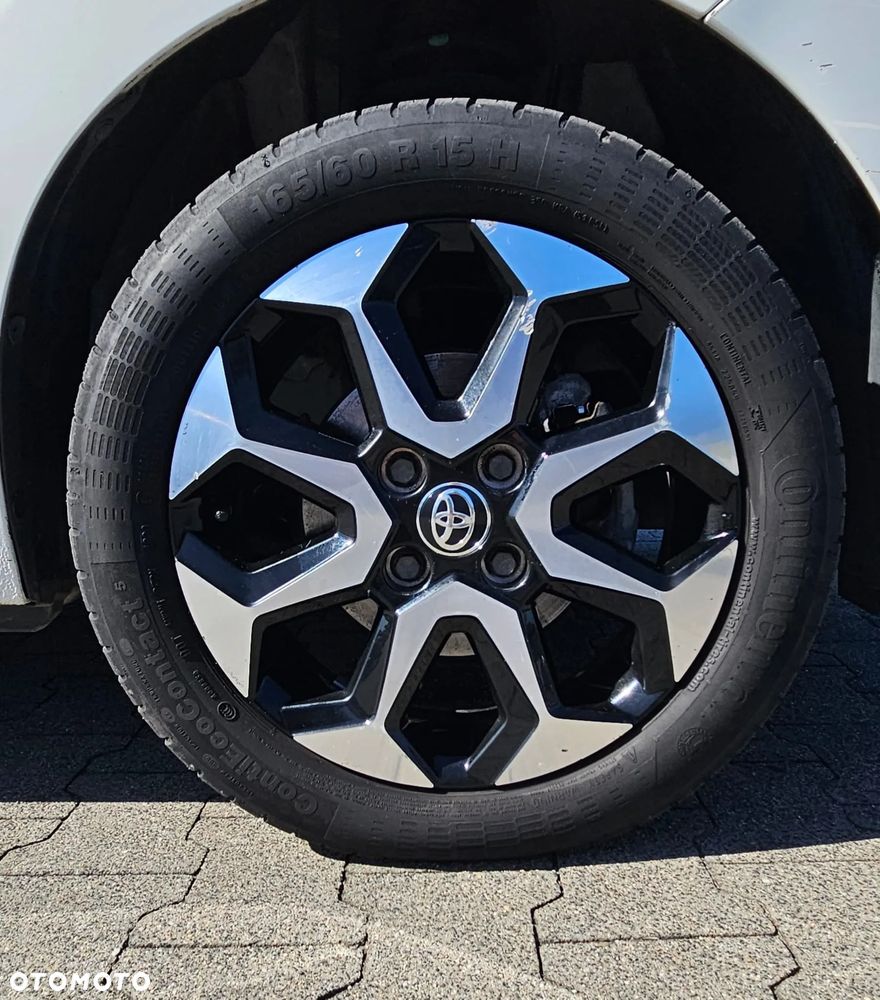Toyota Aygo - 16