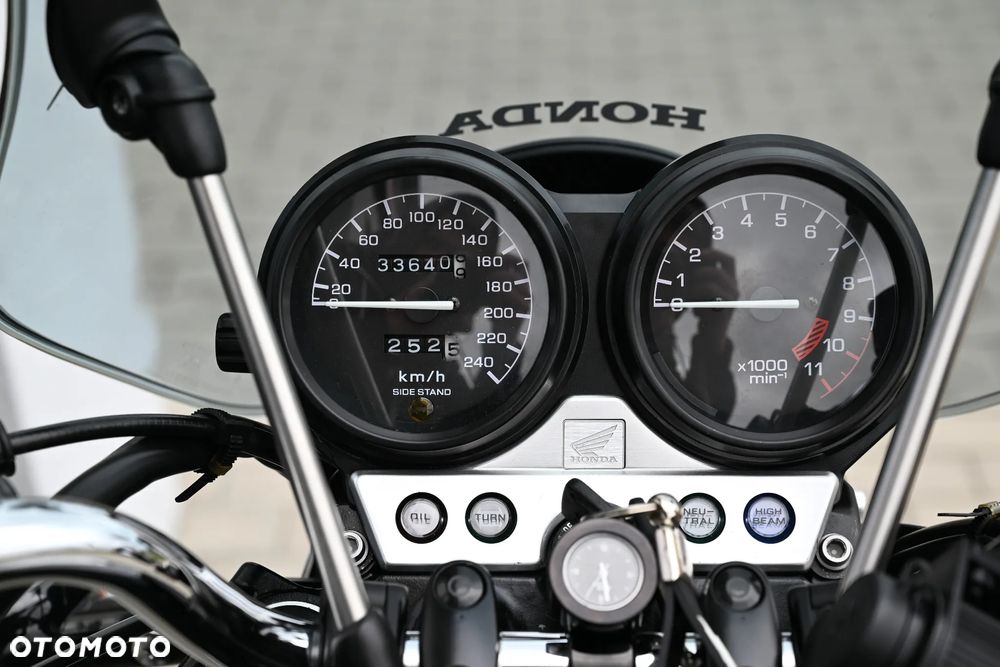Honda CB - 9