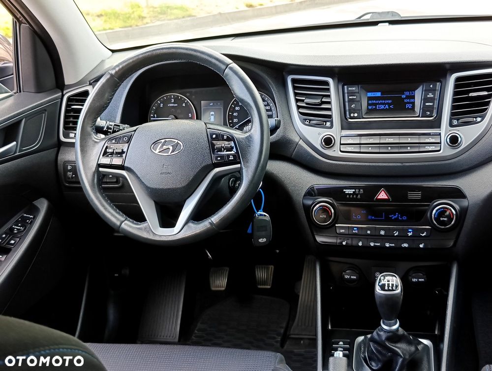 Hyundai Tucson 2.0 CRDi 4WD Passion Plus - 27