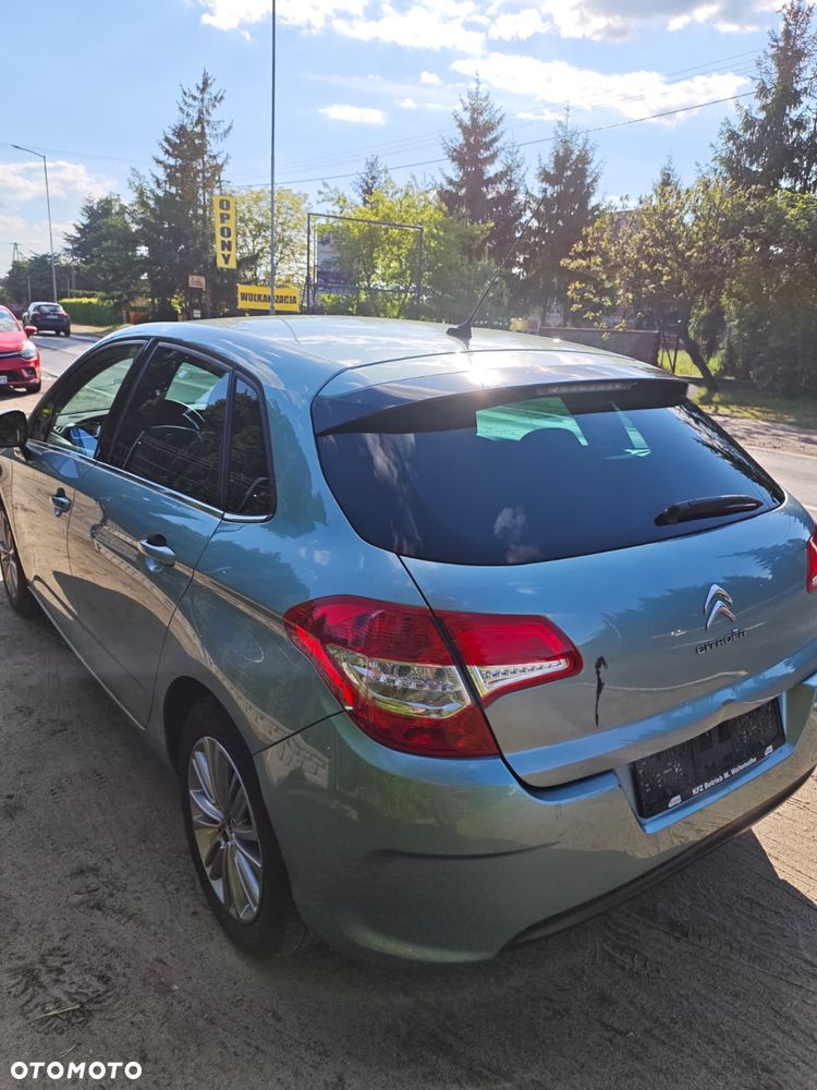 Citroën C4 VTi 120 Attraction - 6