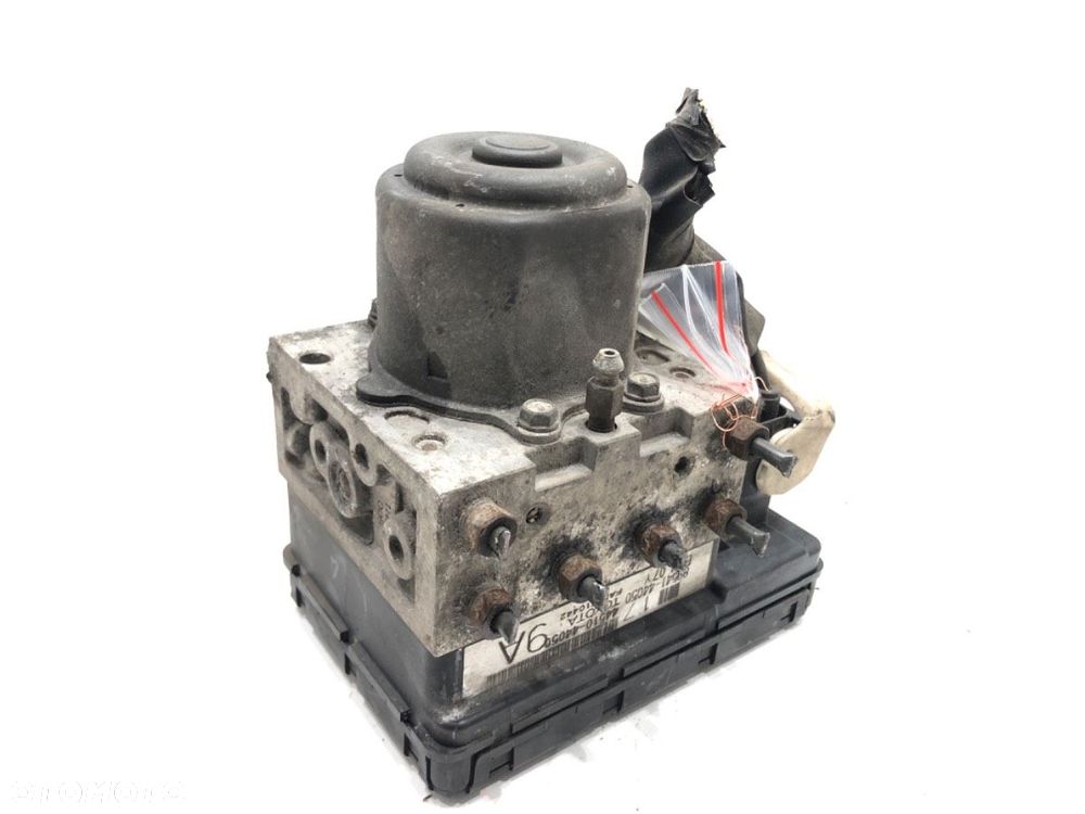 POMPA ABS - 45.00 PLN - TOYOTA AVENSIS VERSO (_M2_) 2001 - 2011 2.0 D (CLM20_) 85 kW [116 KM] olej - 1