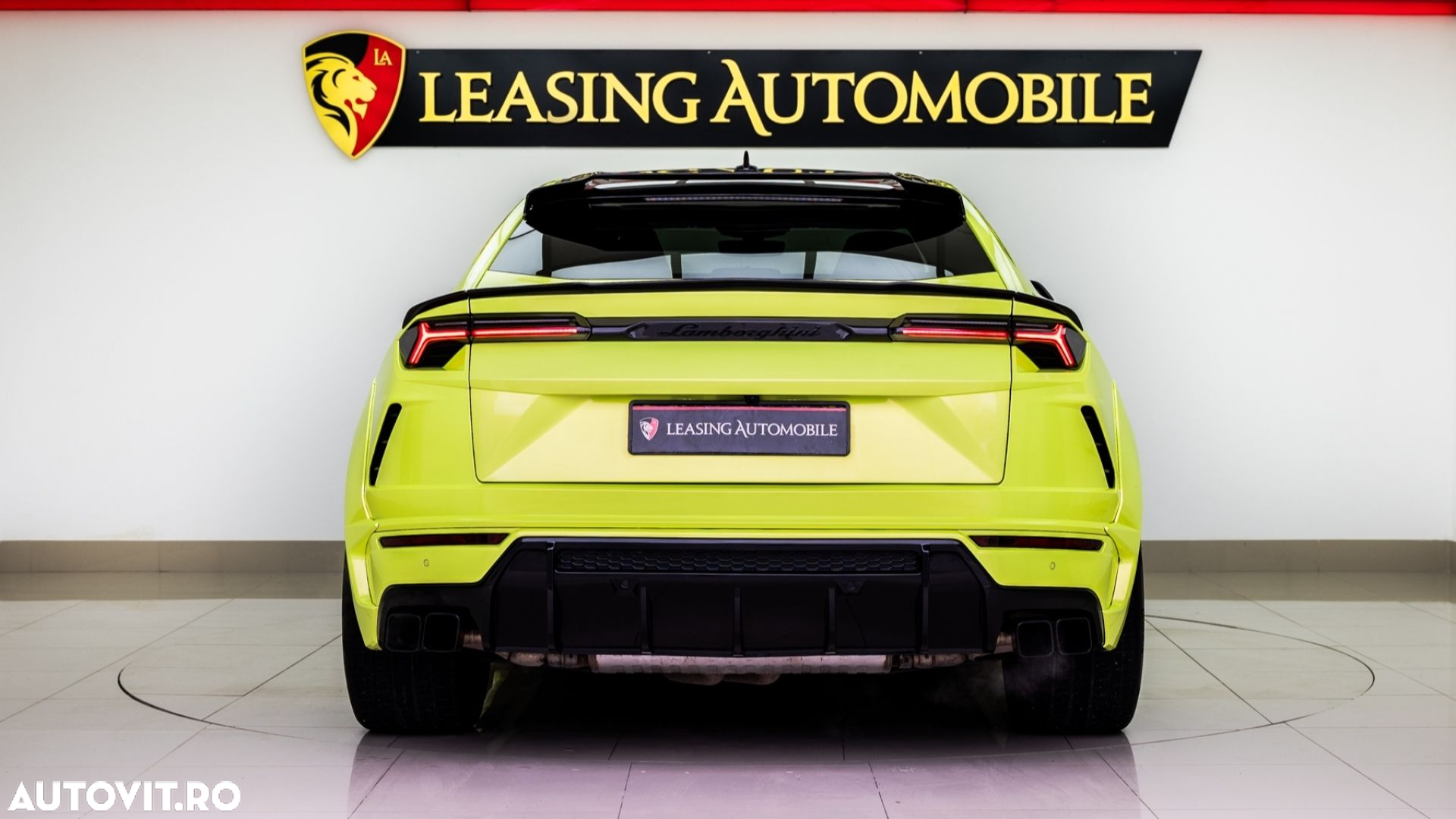 Lamborghini URUS Standard - 6