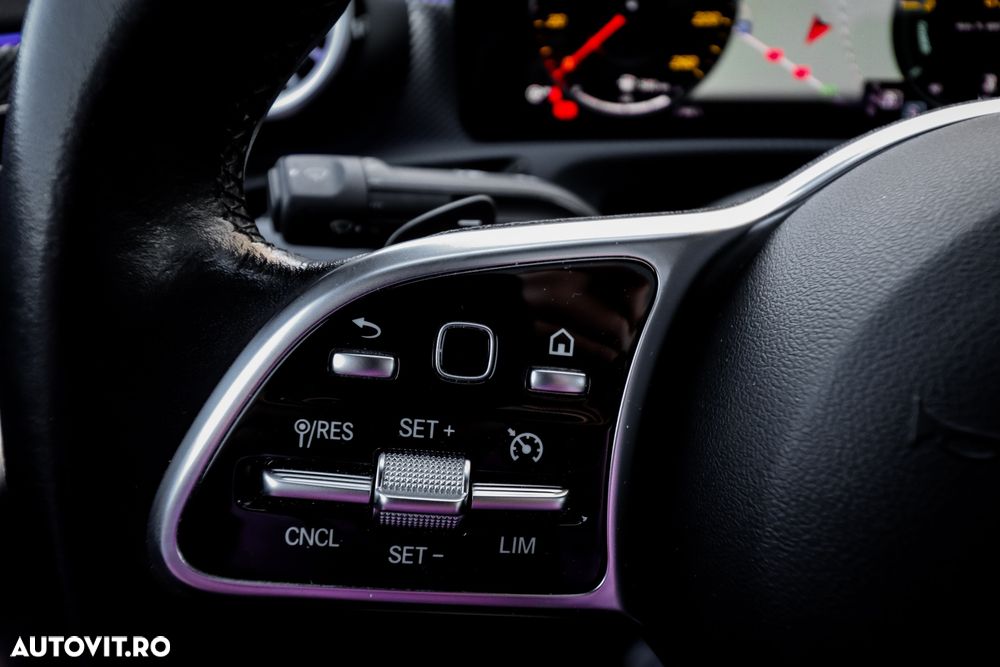 Mercedes-Benz CLA 180 d Coupe - 39
