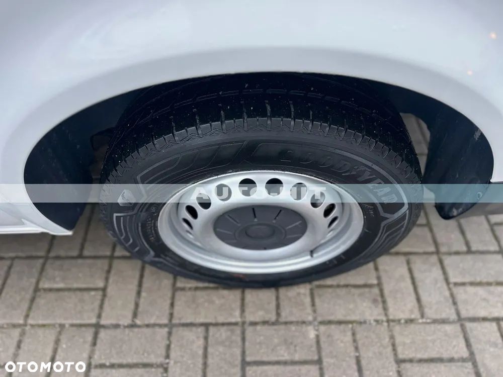 Volkswagen Transporter - 24