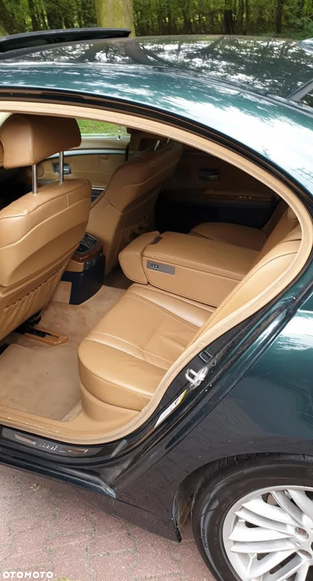 BMW Seria 7 735i - 16