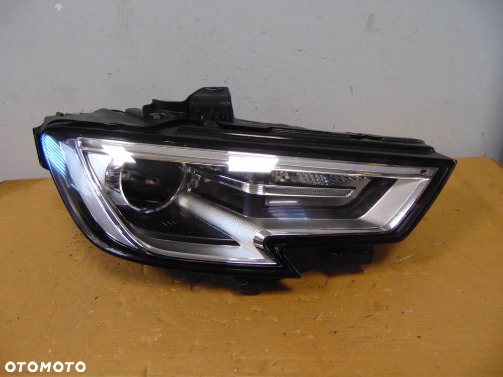 Lampa Prawa Xenon Led AUDI A3 8V LIFT 8V0941006E