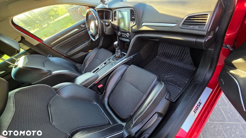 Renault Megane 1.2 Energy TCe Bose - 9