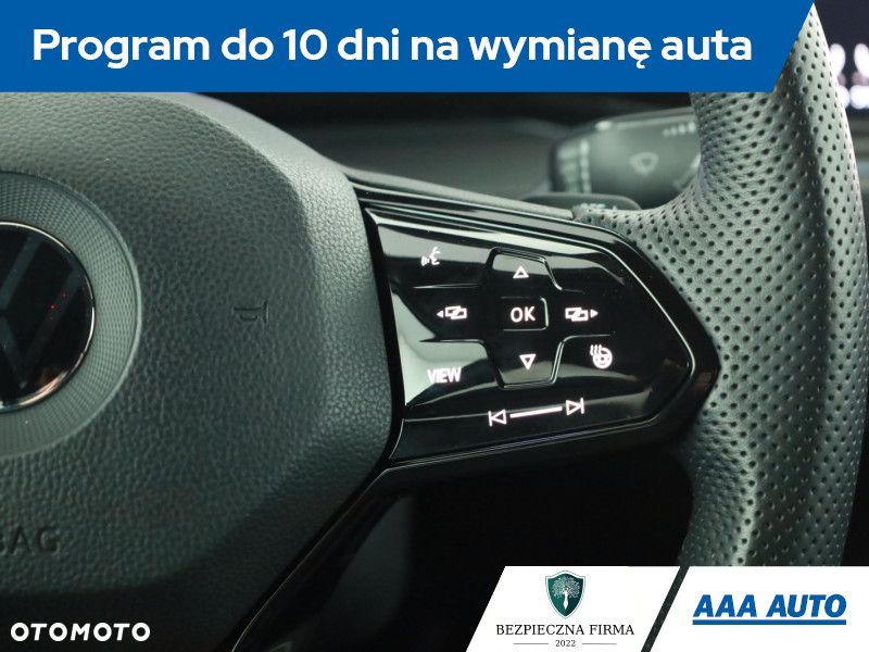 Volkswagen Golf - 19