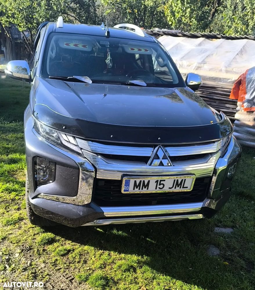 Mitsubishi L200 - 1