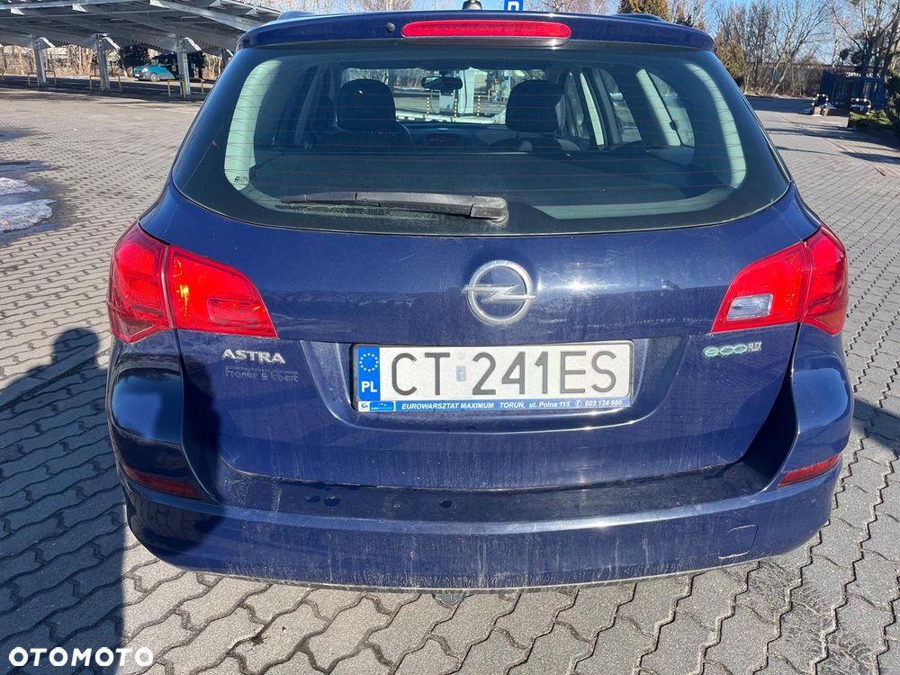 Opel Astra 1.4 - 7