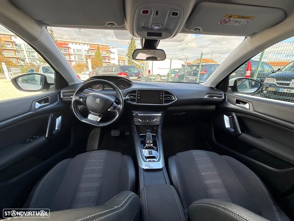 Peugeot 308 BlueHDi FAP 130 EAT6 Stop & Start Active - 9