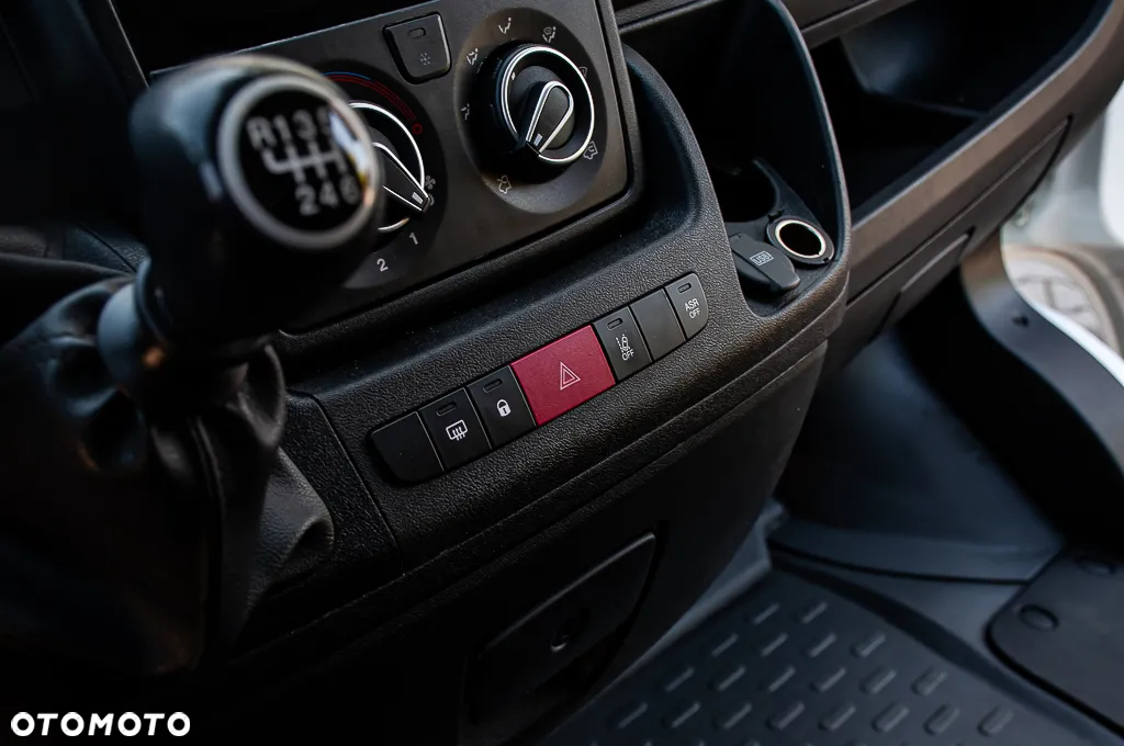 Citroën Jumper 2.2 Hdi 140km L2H2 Navi Kamera Aystent Ruchu El. Skl. Lusterka Tempomat - 40
