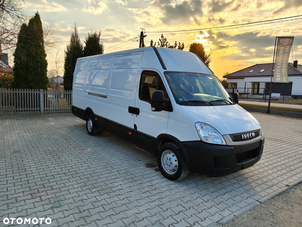 Iveco DAILY 35S13V , 2.3 130 KM, FURGON, BLASZAK, MAX, L3H2, - 3
