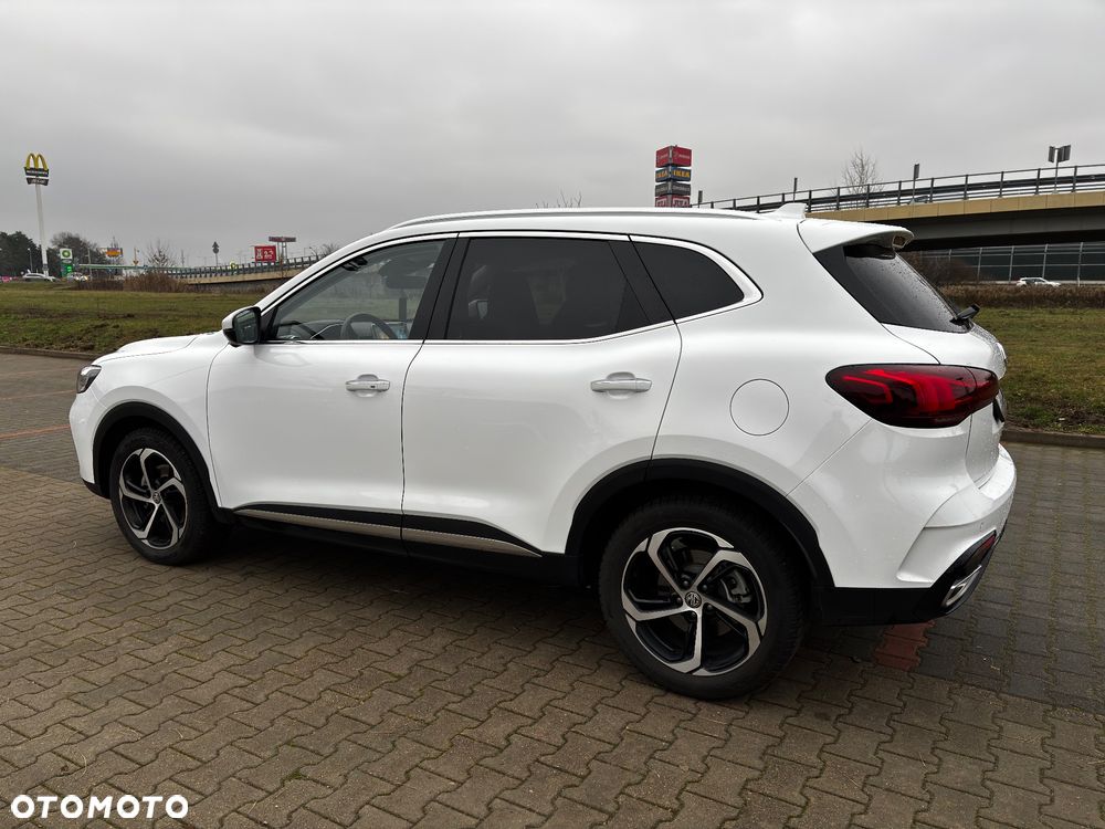 MG HS 1.5 T-GDI Exclusive DCT - 4