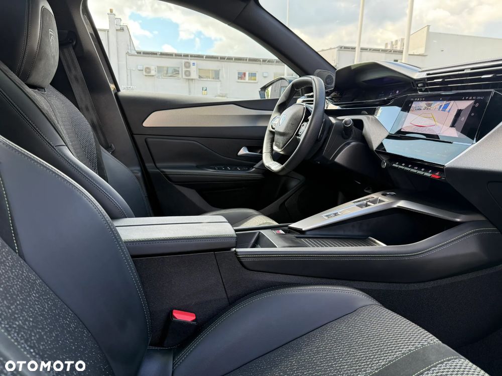 Peugeot 308 1.2 PureTech GT S&S EAT8 - 21