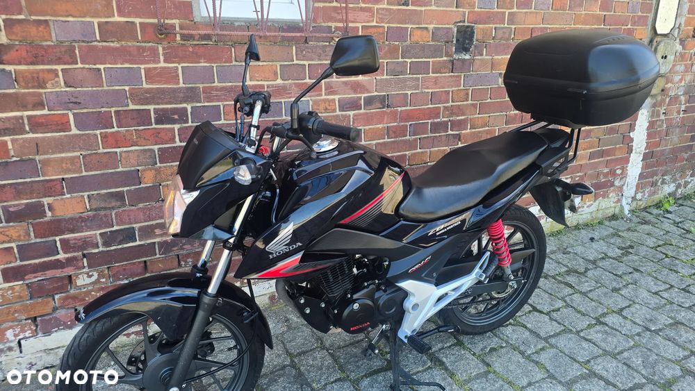 Honda CBF - 2