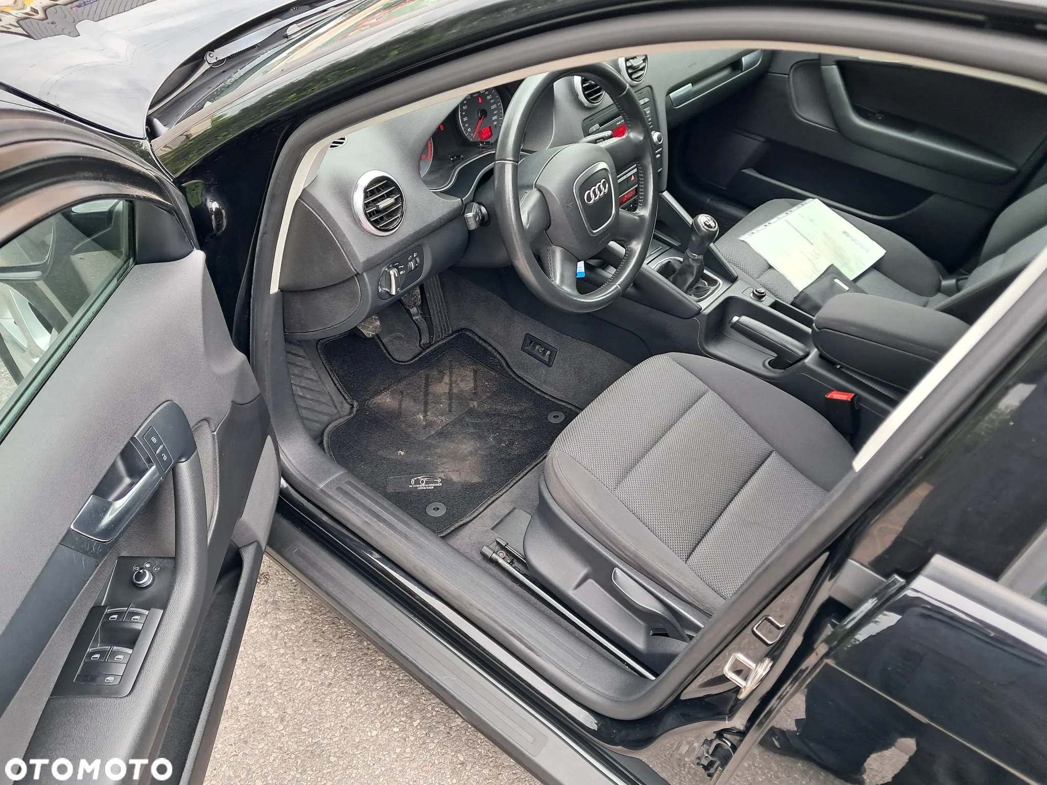 Audi A3 1.6 Attraction - 9