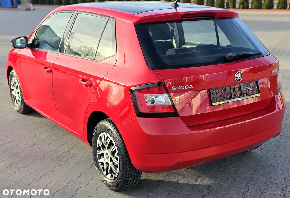 Skoda Fabia - 4