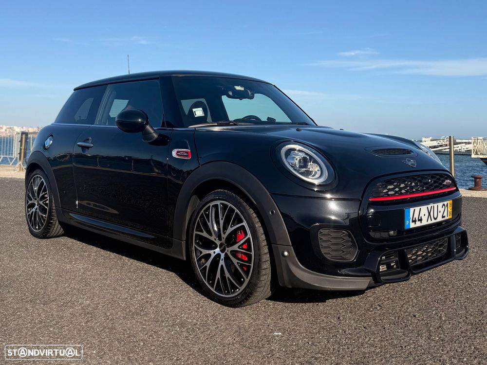 MINI 3 Portas John Cooper Works - 10