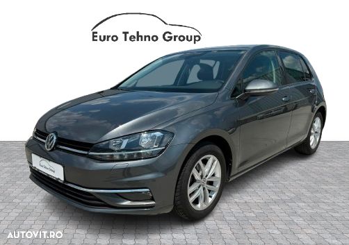 Volkswagen Golf - 1