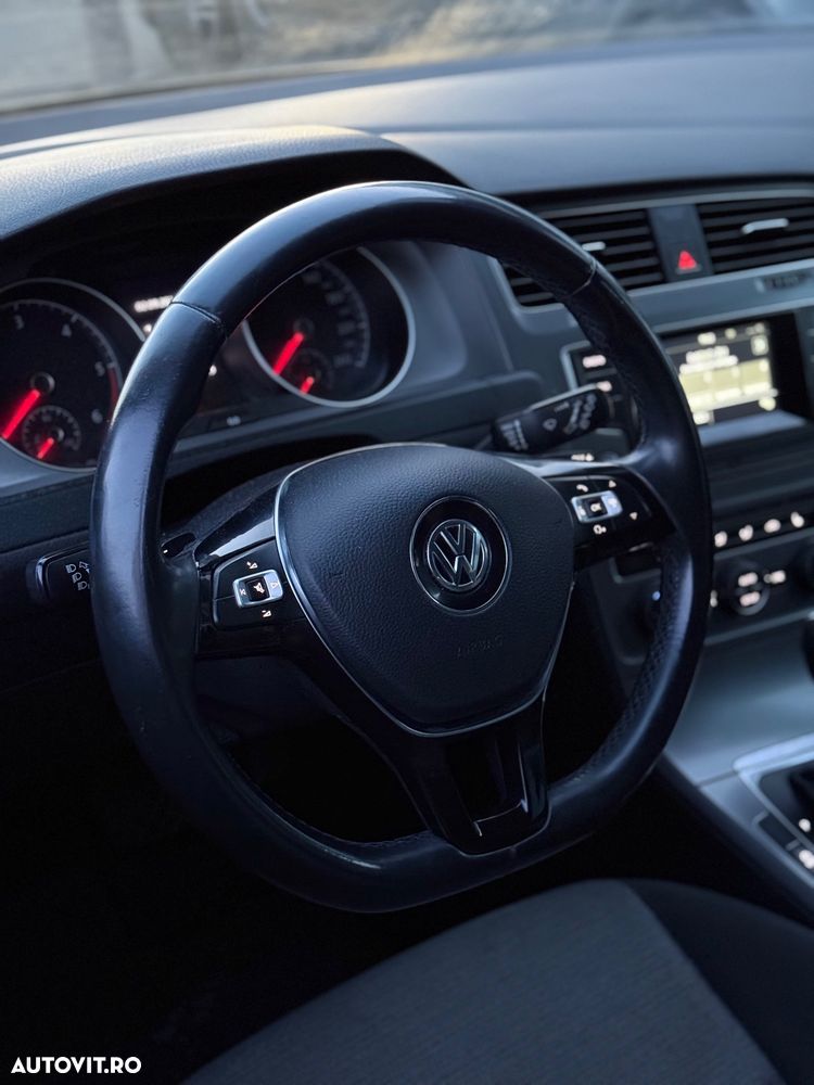 Volkswagen Golf - 7