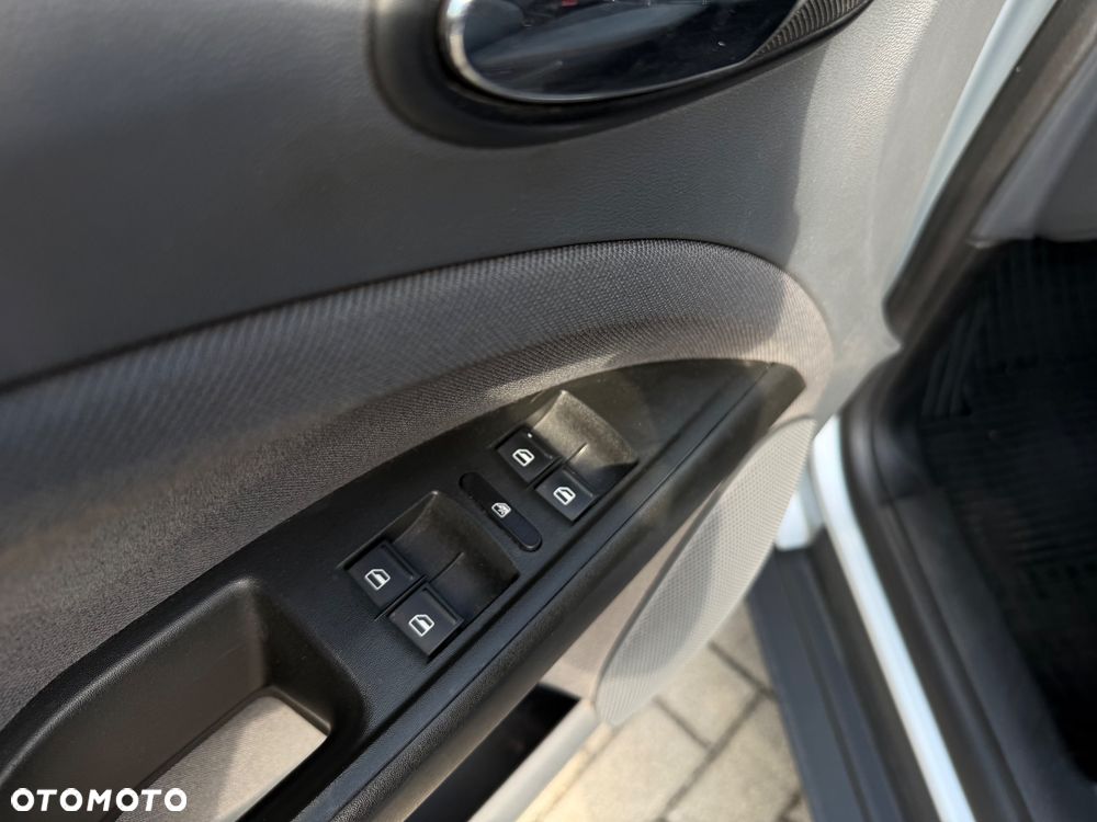 Seat Altea XL 1.6 Stylance - 19