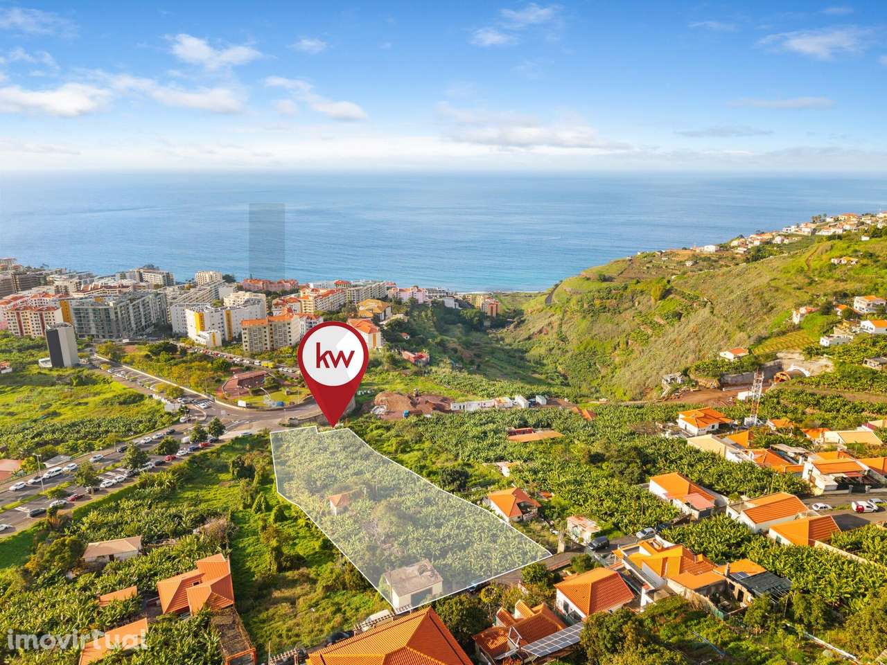 Investimento na Madeira: Terreno de 4800 m2 com vista para o mar no Fu - Grande imagem: 3/17