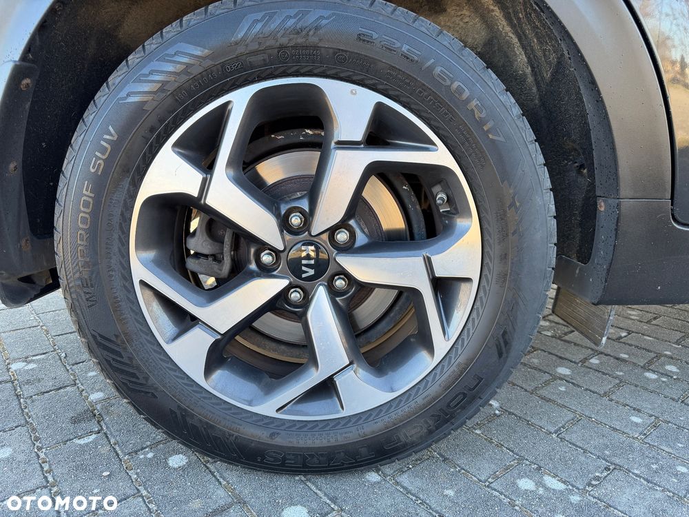 Kia Sportage 1.6 CRDI L 4WD DCT - 16