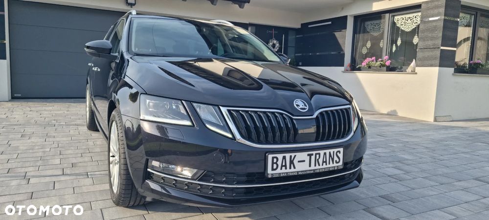 Skoda Octavia 2.0 TDI DSG Premium Edition - 17