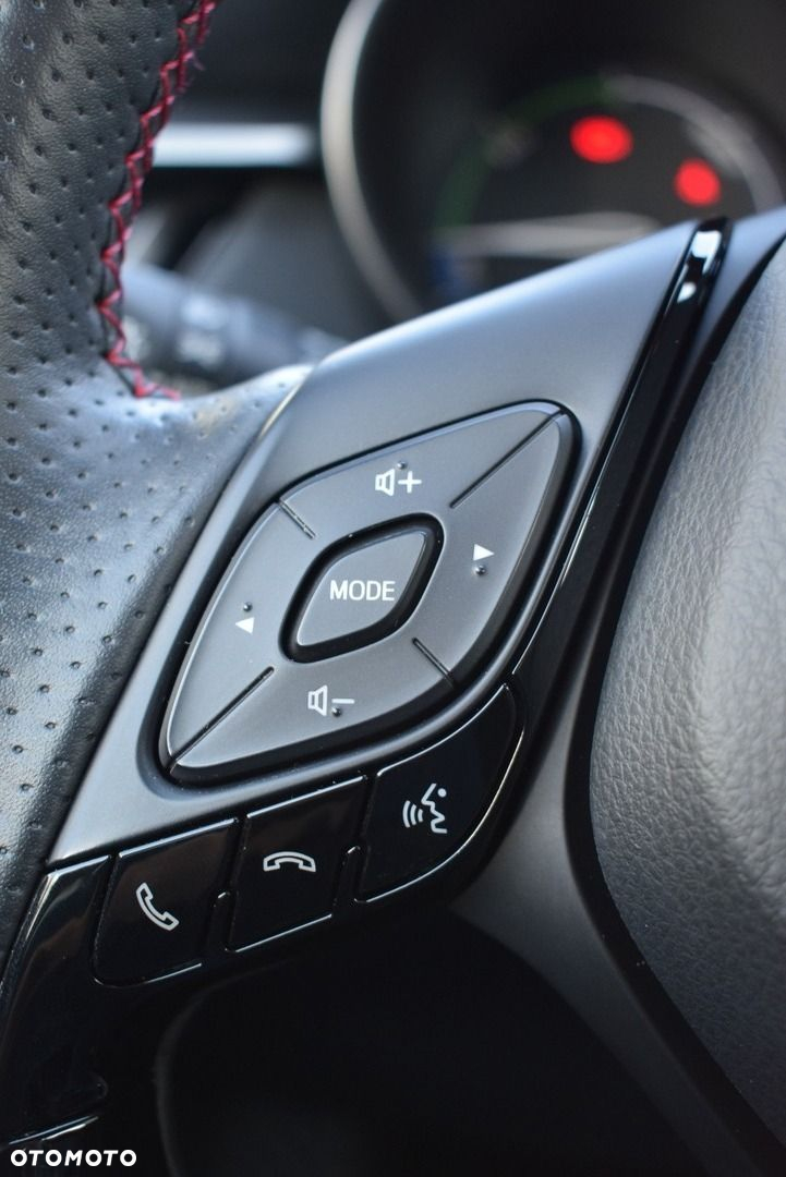 Toyota C-HR - 26