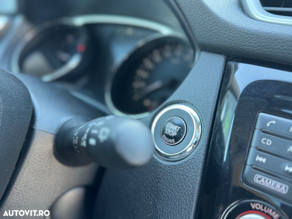 Nissan X-Trail 1.6 dCi Tekna - 25