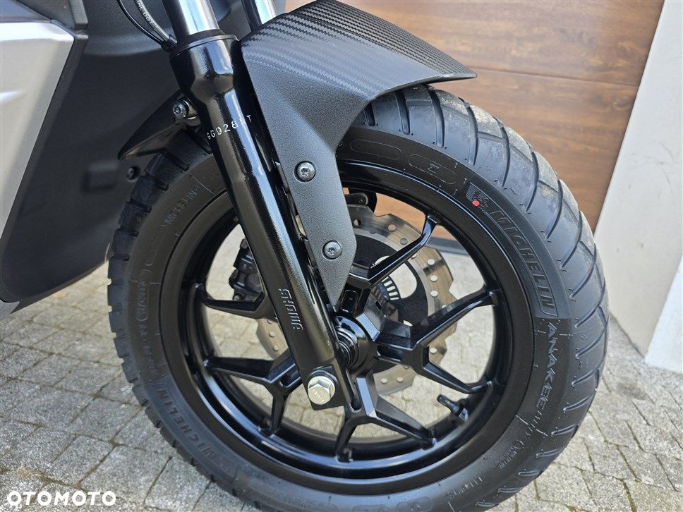 Aprilia SR - 8