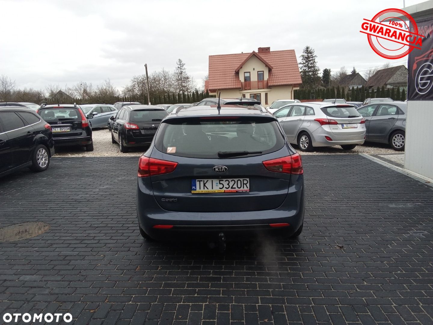 Kia Ceed - 10