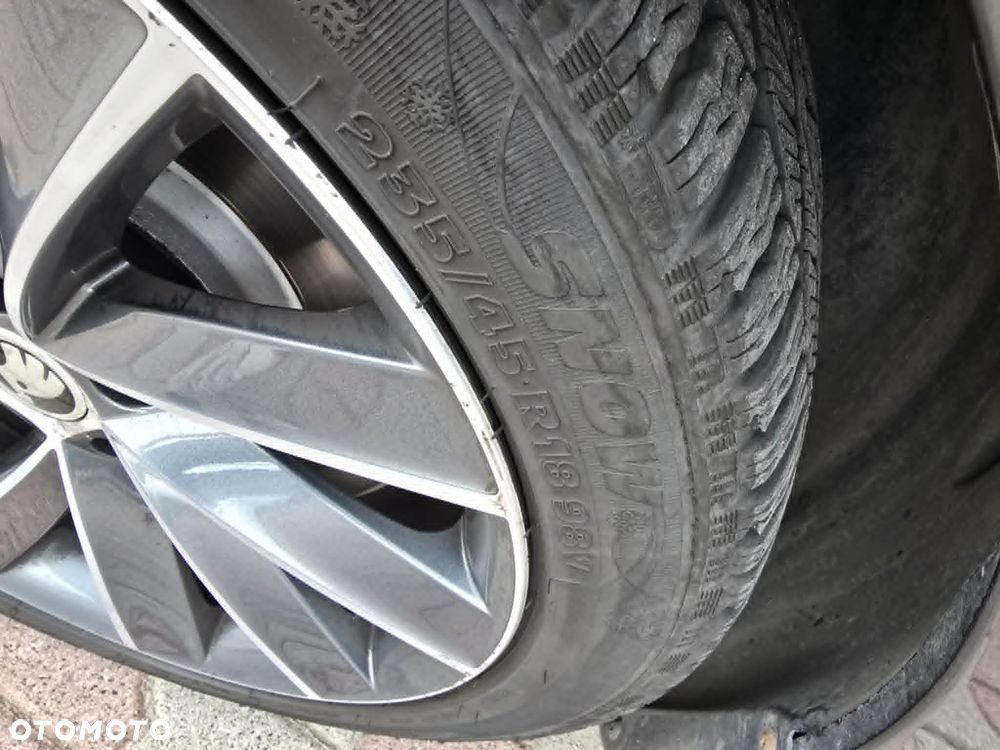 Skoda Superb 2.0 TSI 4x4 L&K DSG - 8