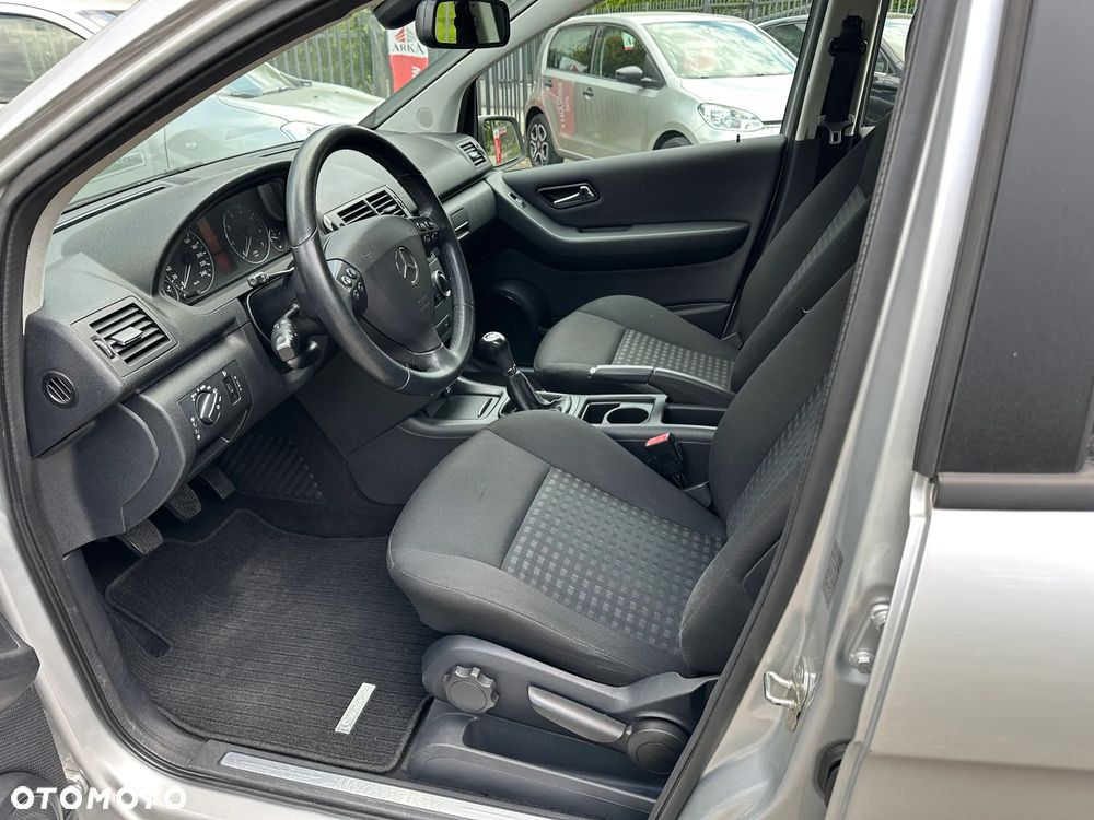 Mercedes-Benz Klasa A 160 BlueEfficiency - 20