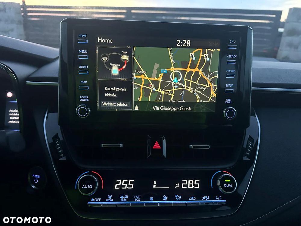 Toyota Corolla 1.8 Hybrid Touring Sports Comfort - 9