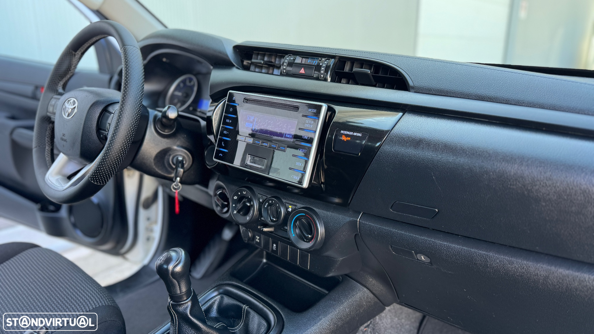 Toyota Hilux 2.4 D-4D 4X4 cabine extra - 24