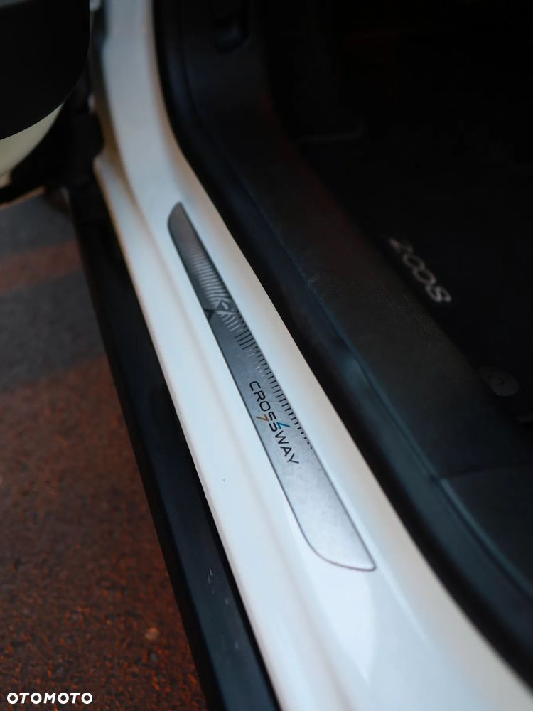 Peugeot 2008 1.2 Pure Tech GPF Crossway S&S EAT6 - 6