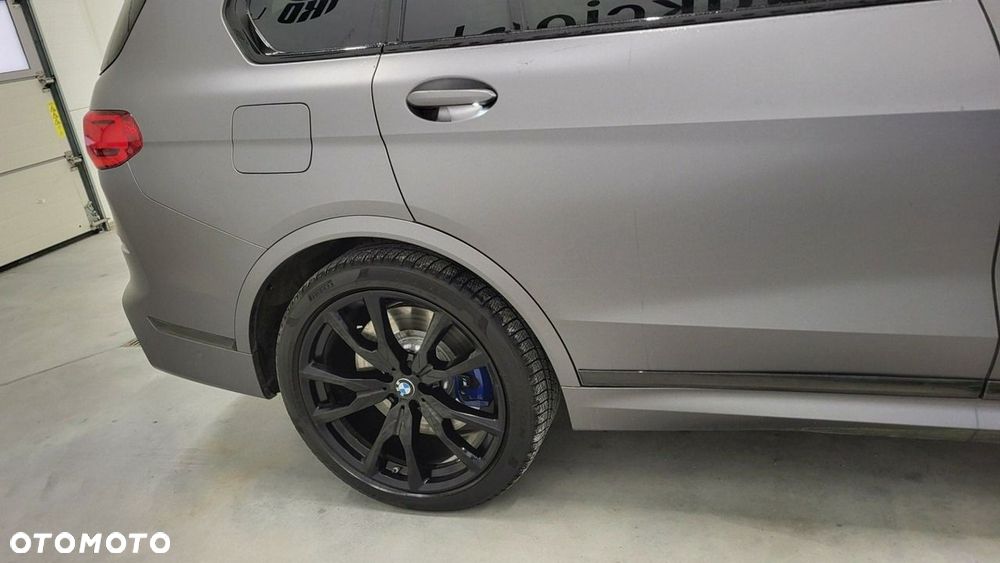 BMW X7 M50i sport - 5