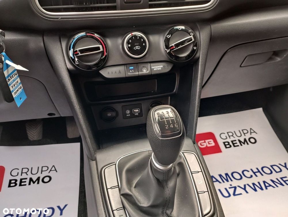 Hyundai Kona - 22