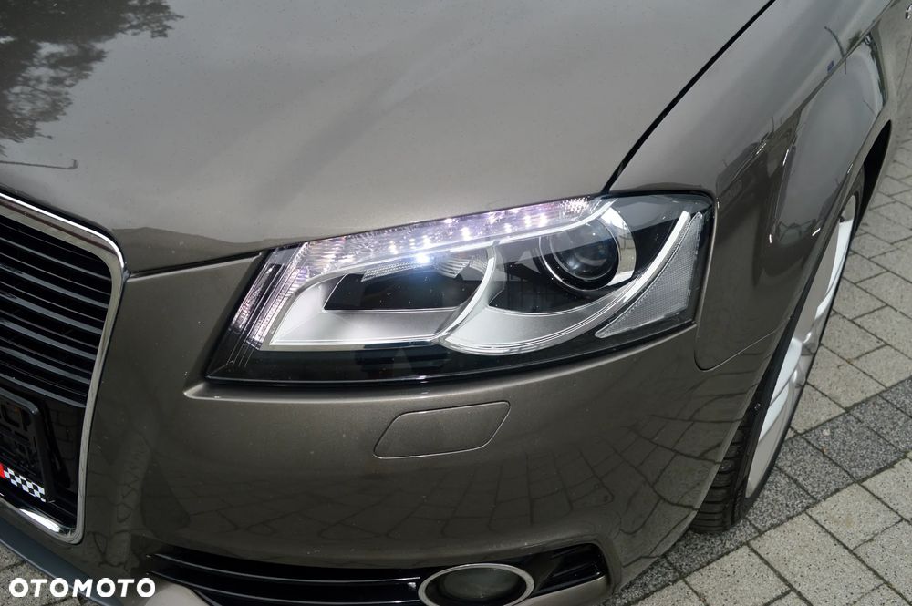 Audi A3 Sportback 2.0 TDI DPF quattro S line Sportpaket - 32
